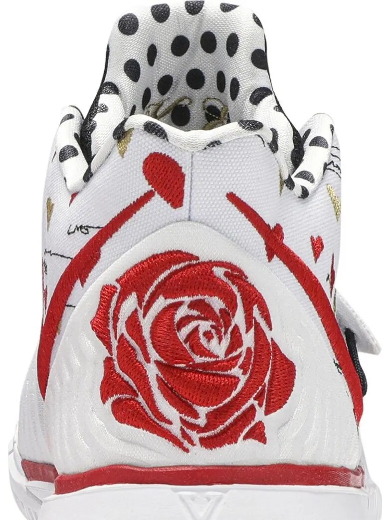 Кроссовки Nike SneakerRoom x Kyrie 5 GS 'I Love You Mom' — изображение 7 из 8, белый