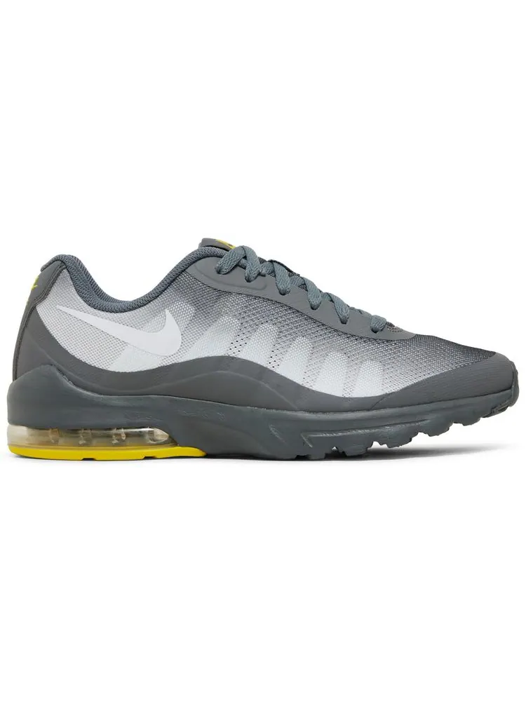 Кроссовки Nike Air Max Invigor 'Smoke Grey Opti Yellow' — изображение 1 из 8, серый