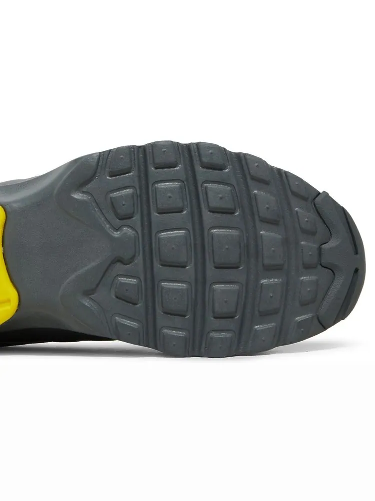Кроссовки Nike Air Max Invigor 'Smoke Grey Opti Yellow' — изображение 5 из 8, серый