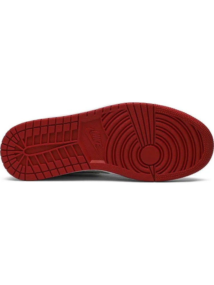 Кроссовки CLOT x Air Jordan 1 Mid Fearless — изображение 4 из 8, серебряный