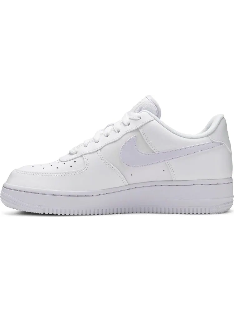 Кроссовки Nike Wmns Air Force 1 '07 'White Barely Grape' — изображение 3 из 8, белый