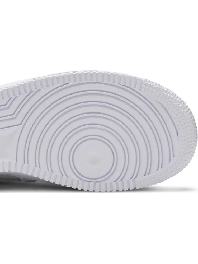 Кроссовки Nike Wmns Air Force 1 '07 'White Barely Grape' — изображение 5 из 8, белый