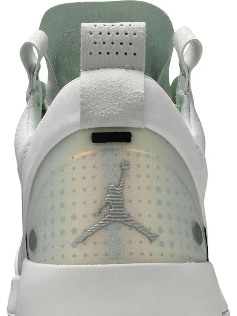 Кроссовки Air Jordan 34 Low Pure Money — изображение 7 из 8, белый