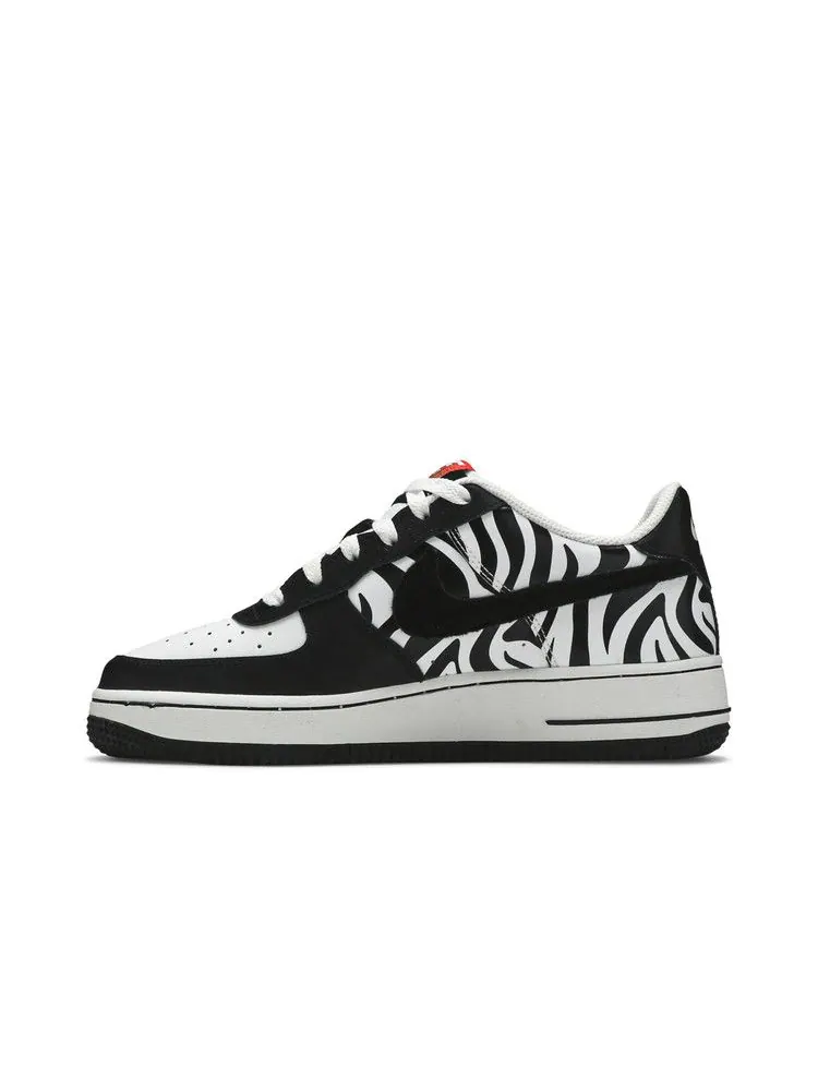 Кроссовки Nike Air Force 1 Low GS 'Zebra Print' — изображение 4 из 9, белый/черный