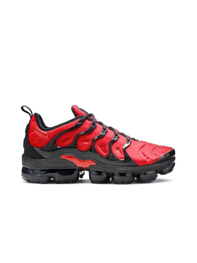 Кроссовки Nike Air VaporMax Plus — изображение 1 из 4, красный