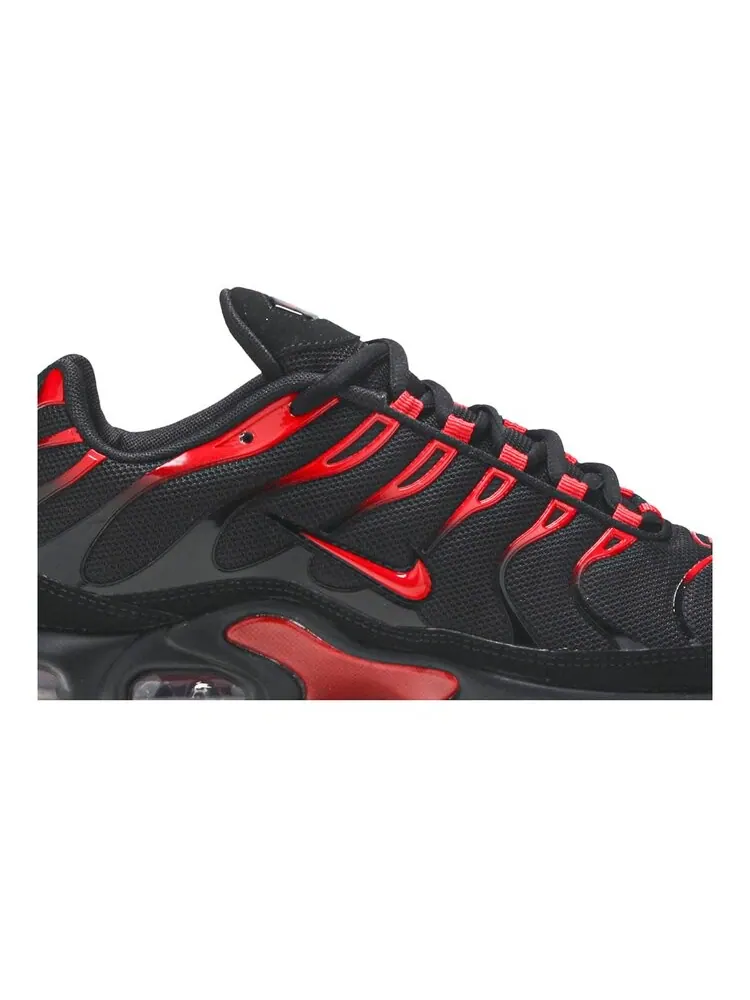 Кроссовки Nike Air Max Plus — изображение 2 из 4, черный