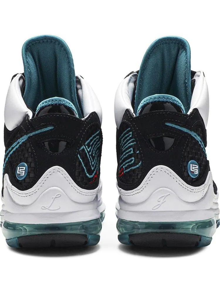 Кроссовки Nike Air Max LeBron 7 Retro QS 'Red Carpet' 2019 — изображение 6 из 8, белый