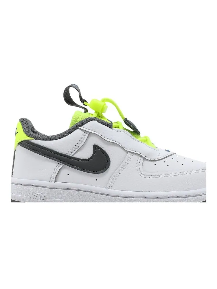 Кроссовки Nike Force 1 Toggle TD — изображение 2 из 4, белый