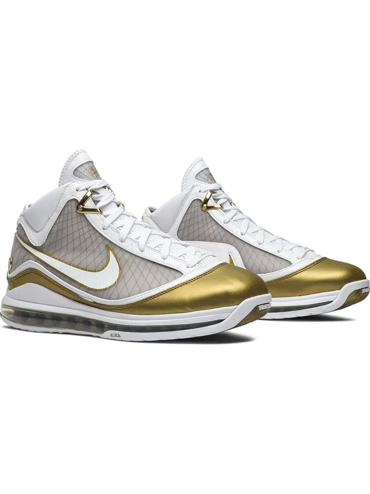 Кроссовки Nike Air Max LeBron 7 Retro QS 'China Moon' 2020 — изображение 8 из 8, золото