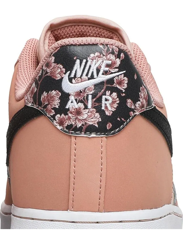 Кроссовки Nike Air Force 1 Low '07 LE 'Japanese Cherry Blossoms' — изображение 7 из 8, розовый