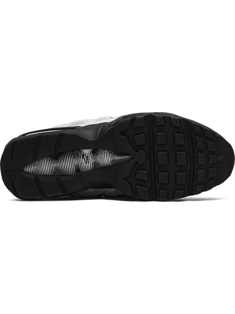 Кроссовки Nike Comme des Garçons x Air Max 95 'Grey' — изображение 4 из 8, серый