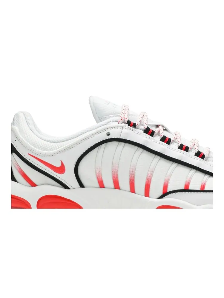 Кроссовки Nike Air Max Tailwind 4 SE — изображение 2 из 4, белый