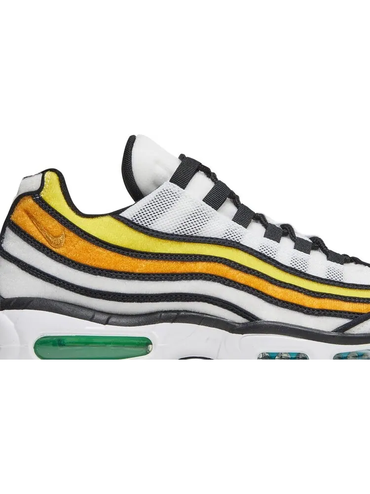 Кроссовки Nike Air Max 95 Premium 'Pollen Rise' — изображение 2 из 8, белый