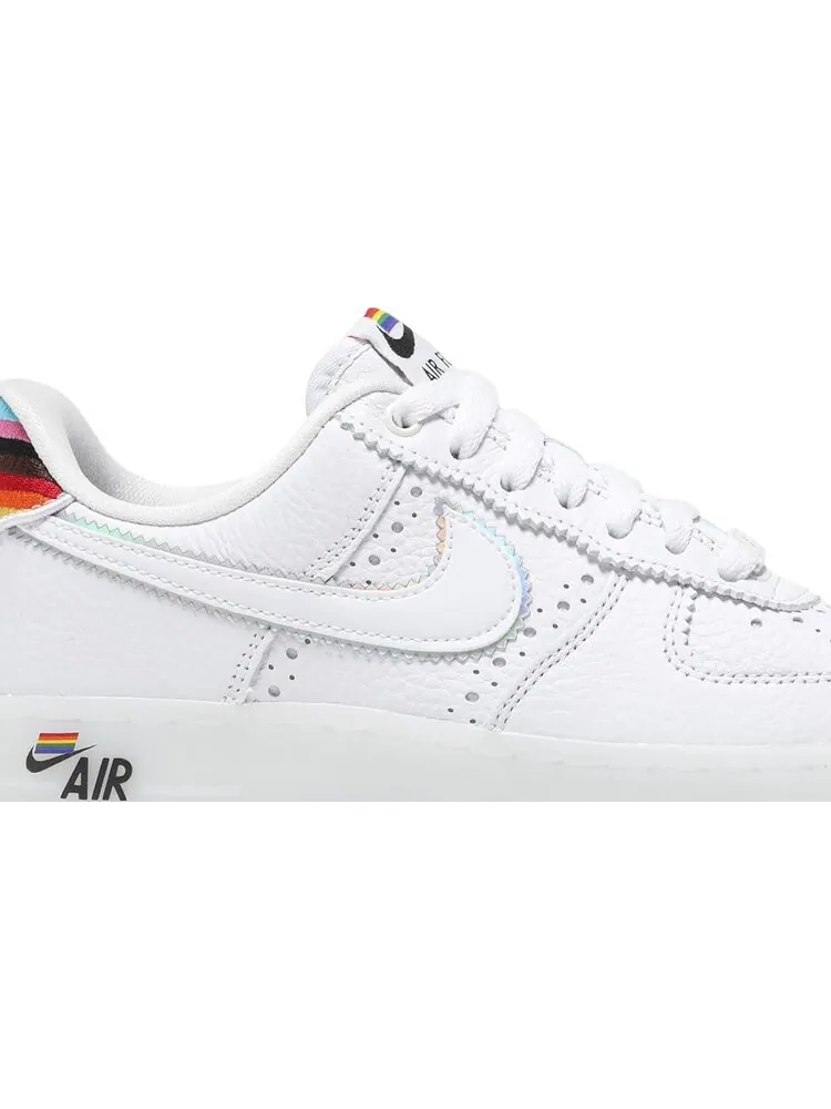 Кроссовки Nike Air Force 1 Low 'Be True' — изображение 2 из 8, белый