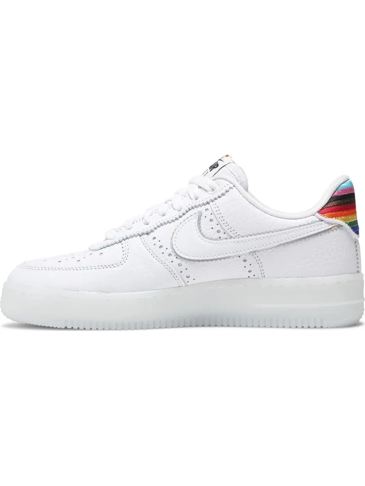 Кроссовки Nike Air Force 1 Low 'Be True' — изображение 3 из 8, белый