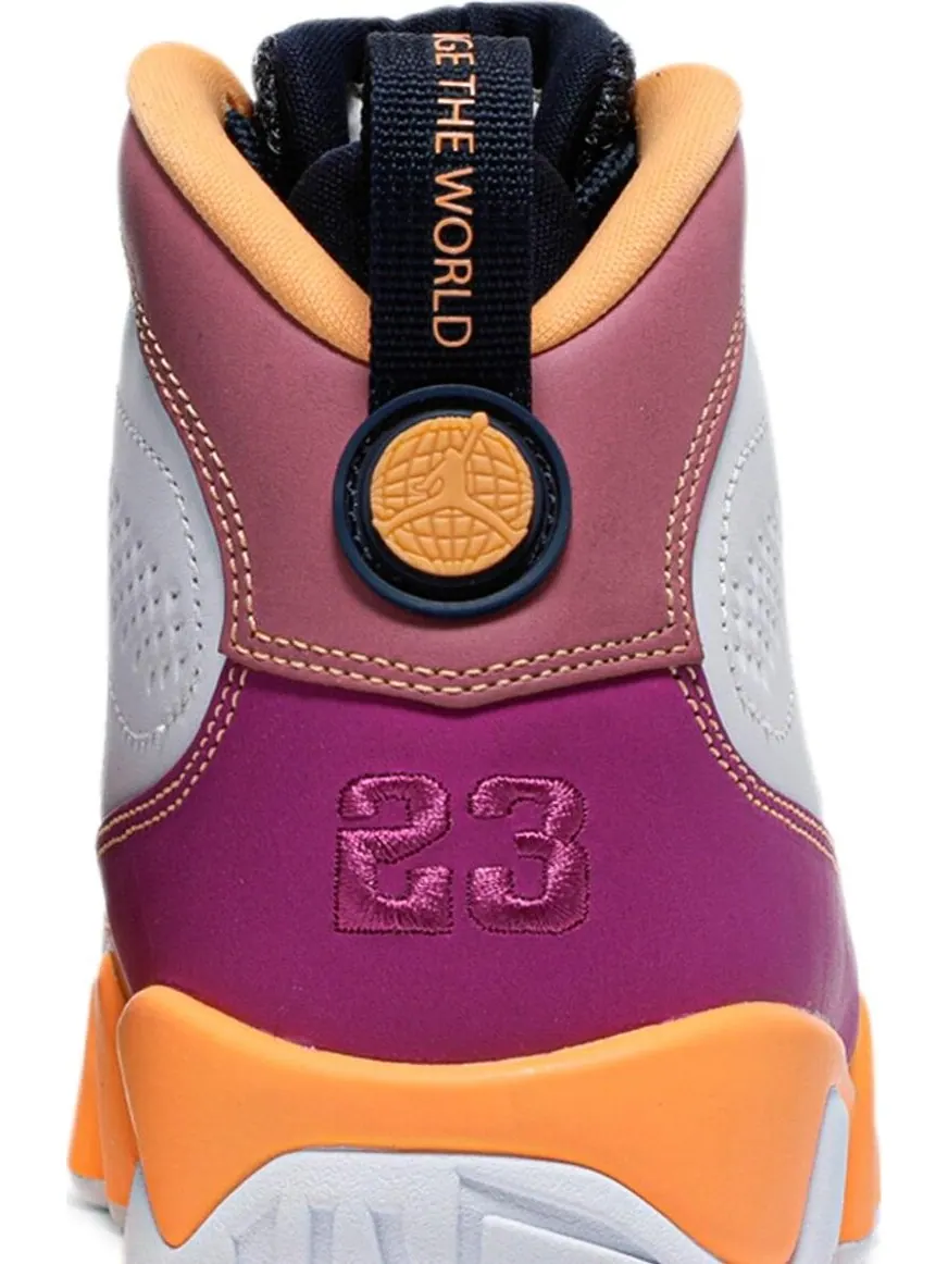Кроссовки Wmns Air Jordan 9 Retro Change The World — изображение 7 из 10, белый