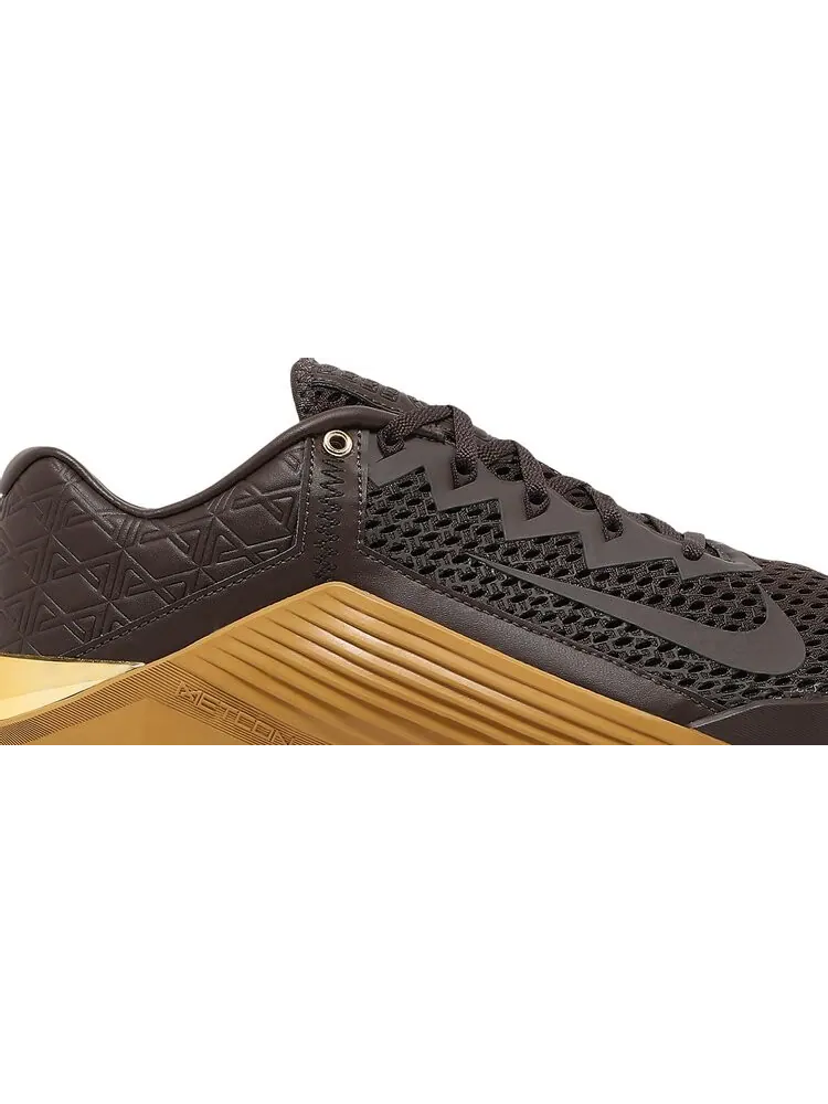 Кроссовки Nike Metcon 6 Premium 'Baroque Brown' — изображение 2 из 8, коричневый