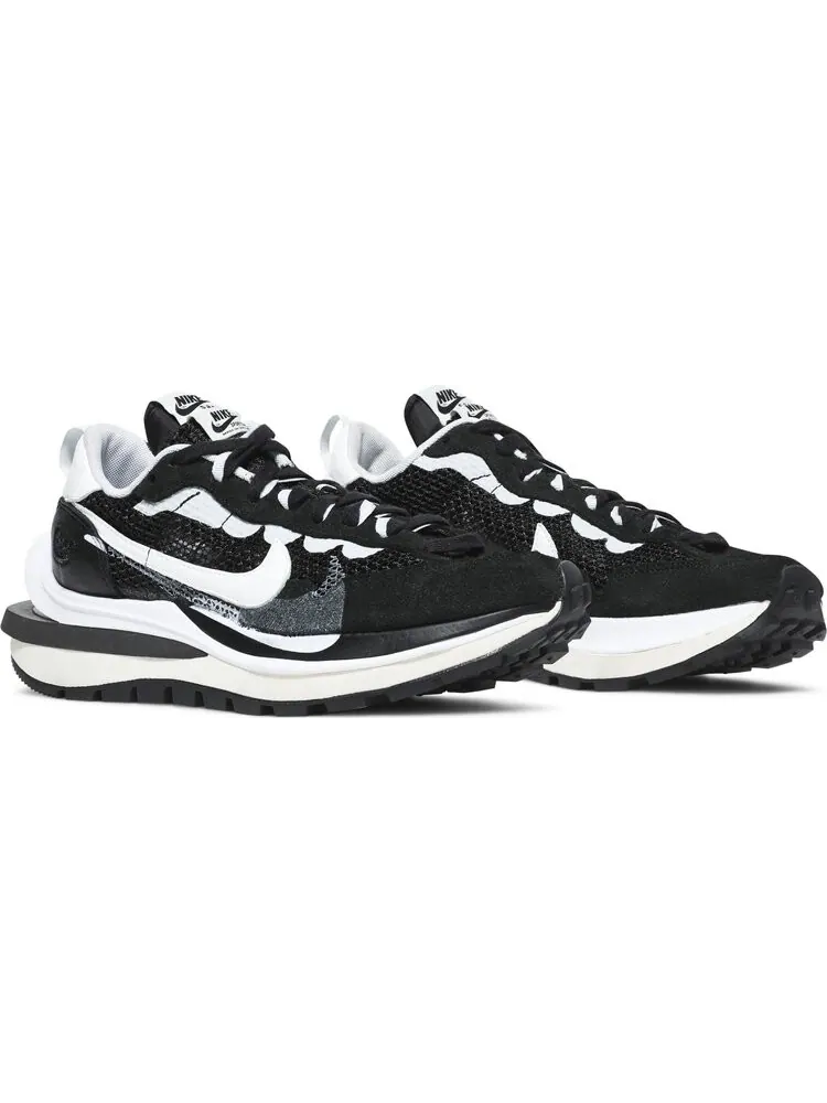 Кроссовки Nike sacai x VaporWaffle 'Black White' — изображение 8 из 8, черный