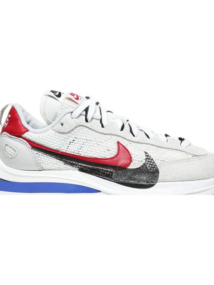 Кроссовки Nike sacai x VaporWaffle 'Sail' — изображение 2 из 8, белый