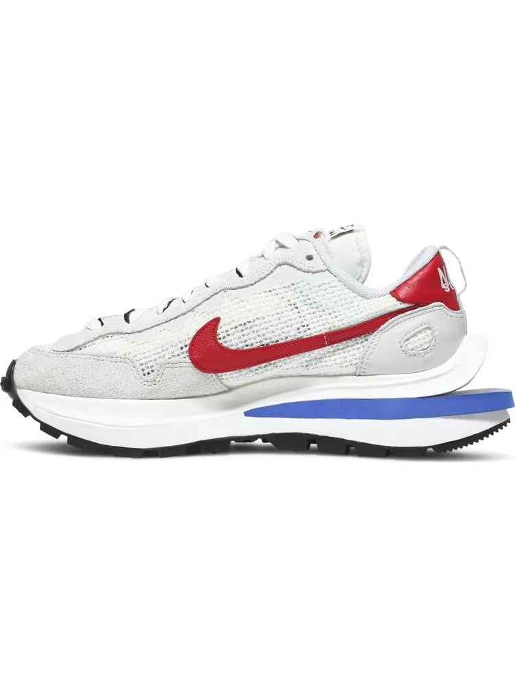 Кроссовки Nike sacai x VaporWaffle 'Sail' — изображение 3 из 8, белый