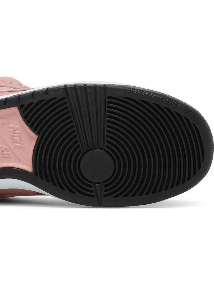 Кроссовки Nike Dunk Low SB 'Pink Pig' — изображение 5 из 8, розовый