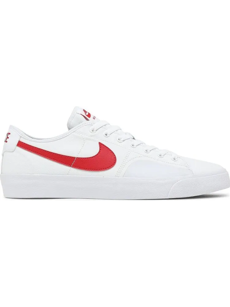 Кроссовки Nike Blazer Court SB 'White University Red' — изображение 1 из 8, белый
