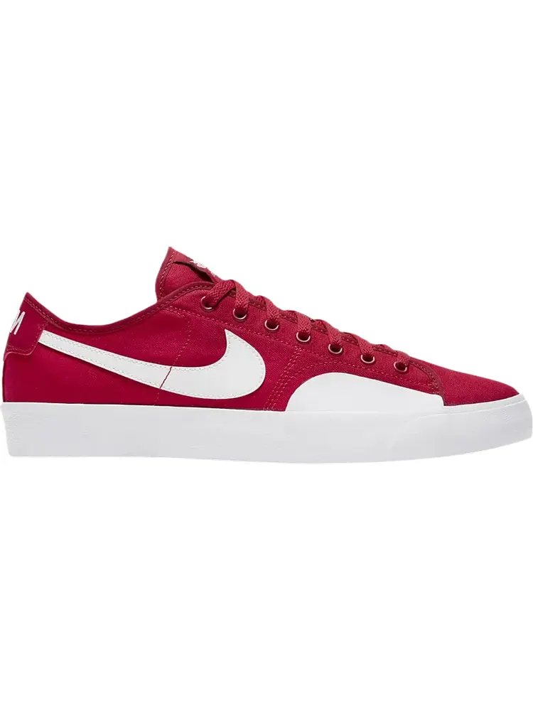 Кроссовки Nike Blazer Court SB 'Gym Red' — изображение 1 из 1, красный