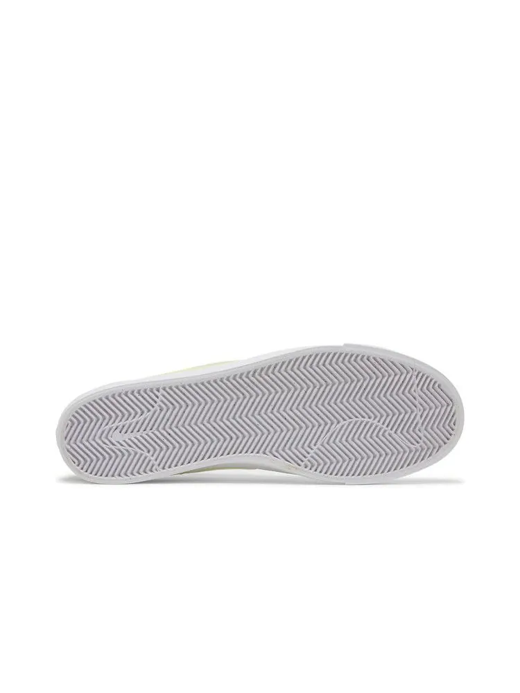 Кроссовки Nike Blazer Court SB 'Light Zitron' — изображение 5 из 9
