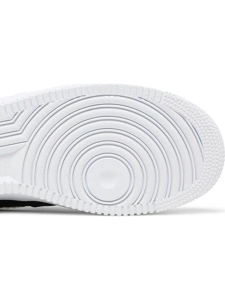 Кроссовки Nike Air Force 1 Low 'Iridescent Pixel - Black' — изображение 5 из 8, черный