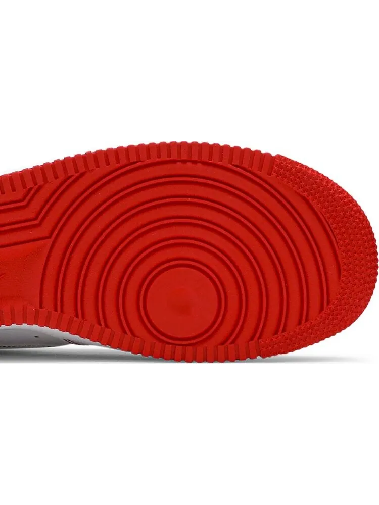 Кроссовки Nike Air Force 1 '07 'Contrast Stitch - White University Red' — изображение 5 из 8, белый