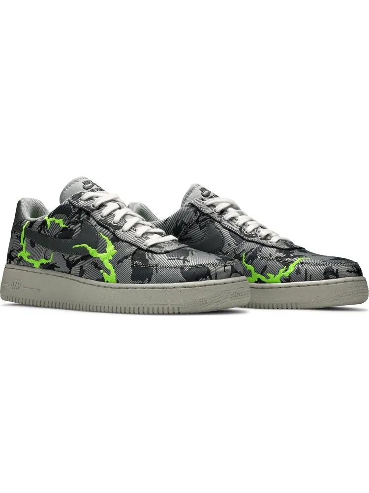 Кроссовки Nike Air Force 1 '07 LX 'Grey Camo' — изображение 8 из 8, серый
