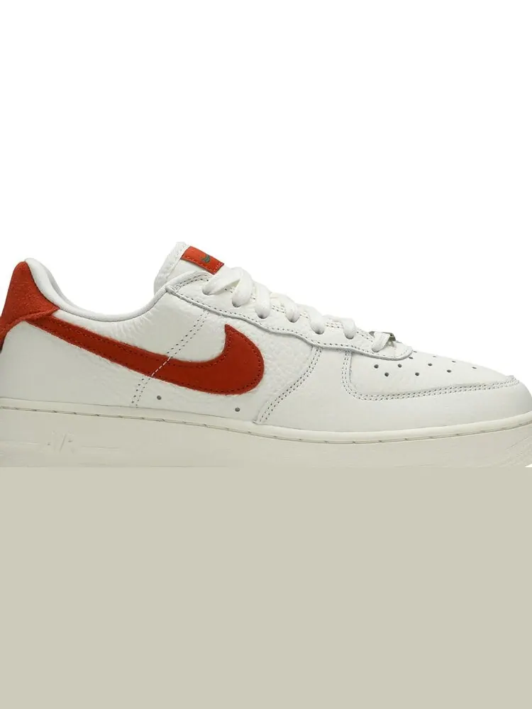Кроссовки Nike Air Force 1 '07 Craft 'Mantra Orange' — изображение 2 из 8, белый