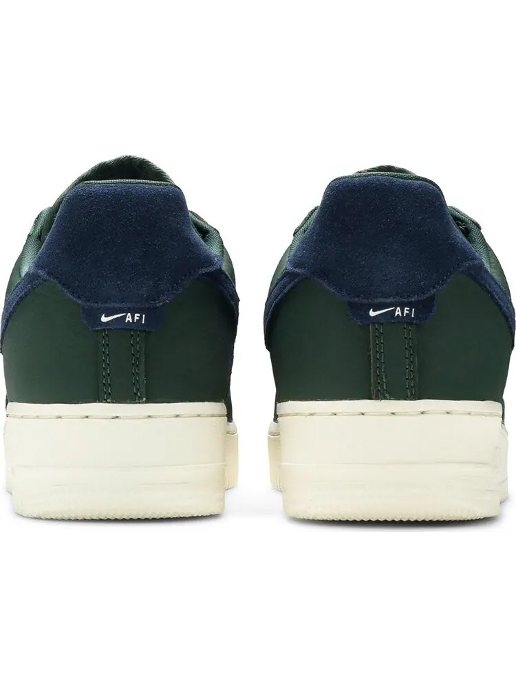 Кроссовки Nike Air Force 1 ’07 Craft 'Galactic Jade' — изображение 6 из 8, зеленый