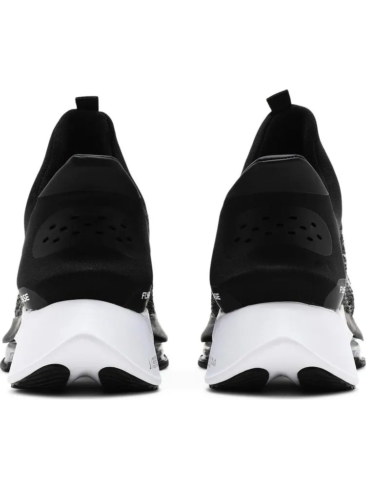 Кроссовки Nike Air Zoom Tempo NEXT% Flyease 'Black White' — изображение 6 из 8, черный