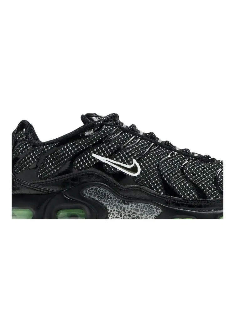 Кроссовки Nike Air Max Plus QS GS 'Crocodile' — изображение 3 из 9