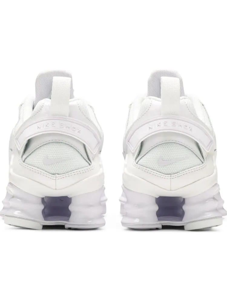 Кроссовки Nike Wmns Shox TL Nova 'Barely Grape' — изображение 6 из 8, белый