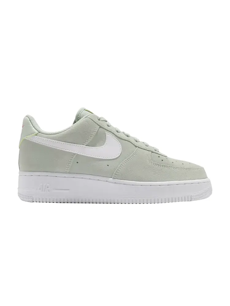 Кроссовки Nike Wmns Air Force 1 — изображение 1 из 1, зеленый