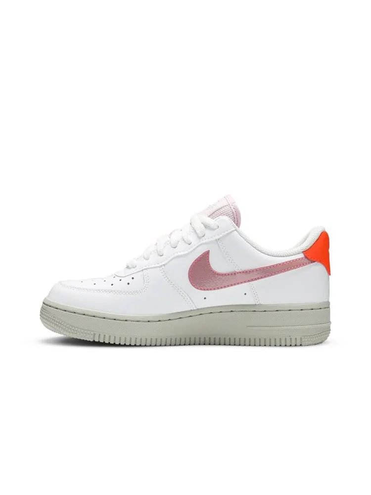 Кроссовки Nike Air Force 1 Low 'Digital Pink' — изображение 4 из 9, белый