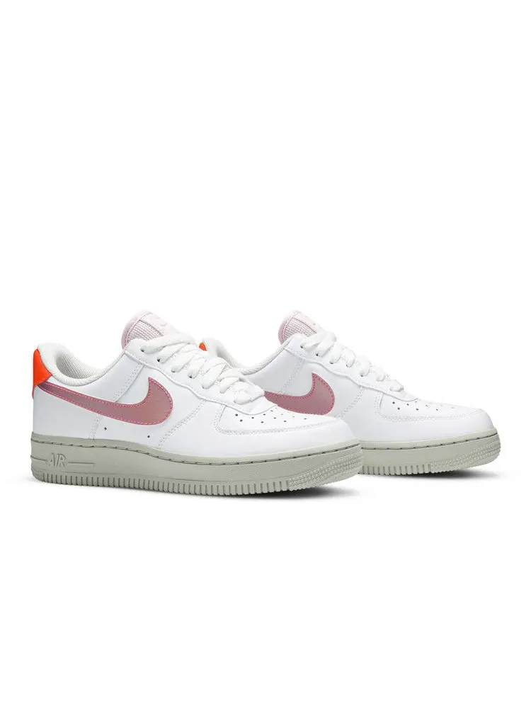 Кроссовки Nike Air Force 1 Low 'Digital Pink' — изображение 9 из 9, белый