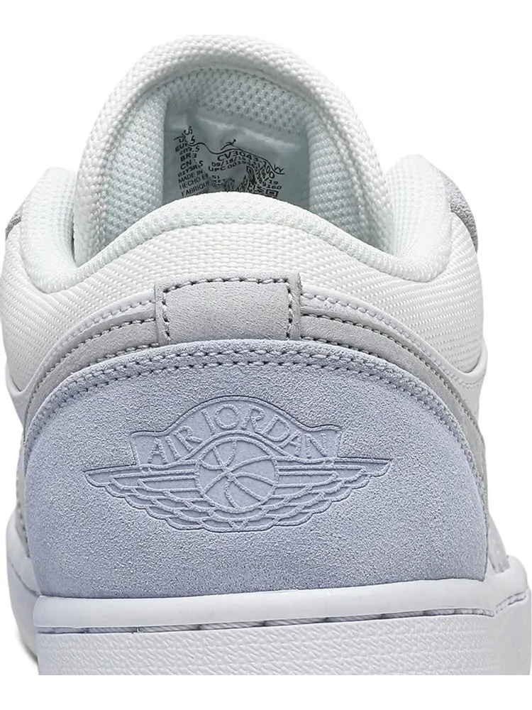 Кроссовки Air Jordan 1 Low Paris — изображение 7 из 8, серый