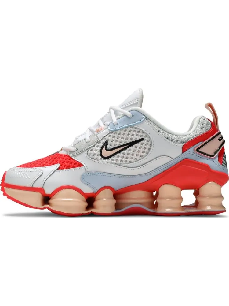 Кроссовки Nike Wmns Shox TL Nova 'White Laser Crimson' — изображение 3 из 8, белый