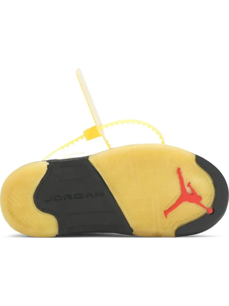 Кроссовки Off-White x Air Jordan 5 Retro SP TD Sail — изображение 4 из 8, бежевый