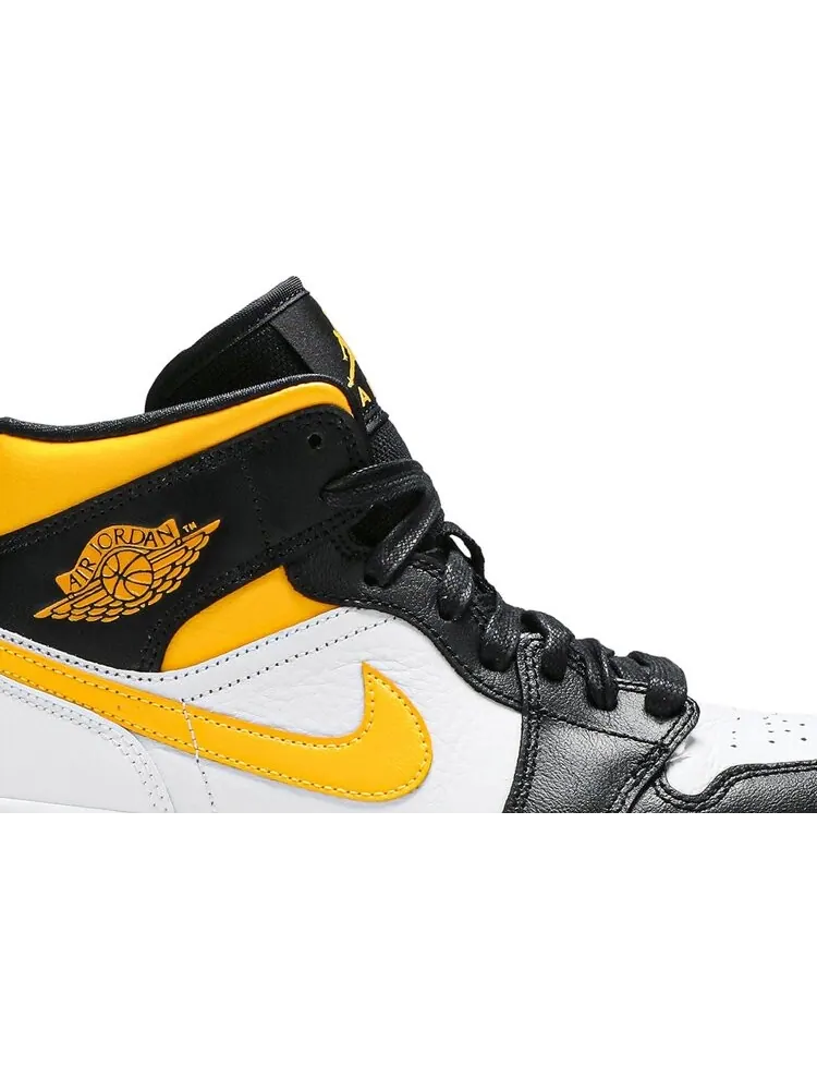 Кроссовки Wmns Air Jordan 1 Mid SE White Laser Orange — изображение 2 из 8, белый