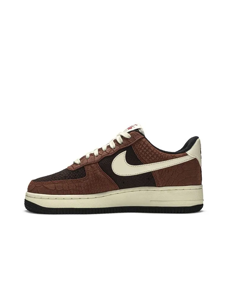 Кроссовки Nike Air Force 1 Low PRM 'Red Bark' — изображение 4 из 9, красный///красный