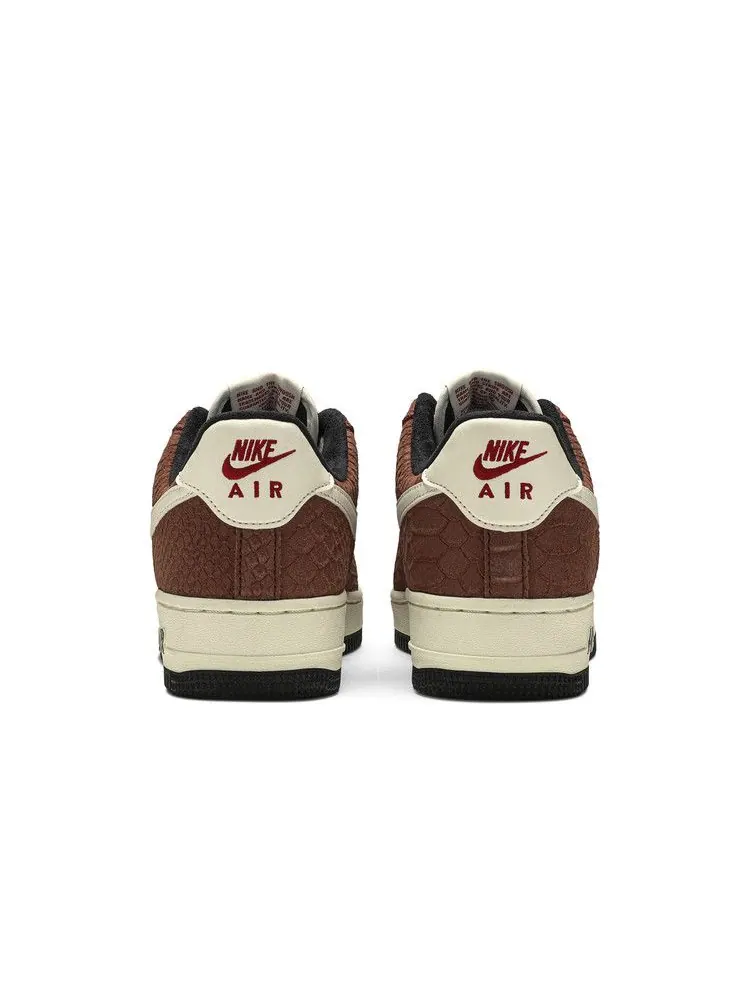 Кроссовки Nike Air Force 1 Low PRM 'Red Bark' — изображение 7 из 9, красный///красный