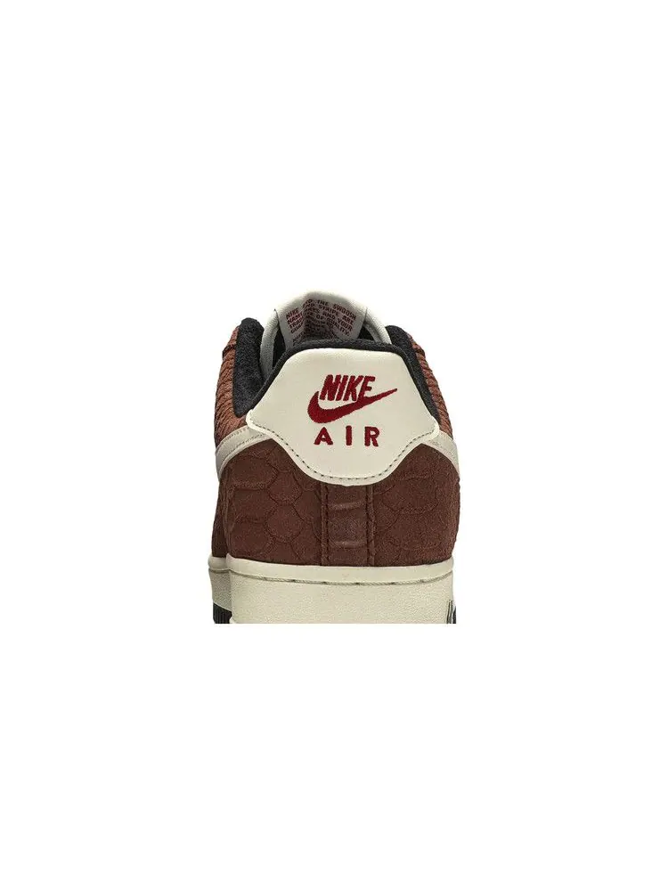 Кроссовки Nike Air Force 1 Low PRM 'Red Bark' — изображение 8 из 9, красный///красный