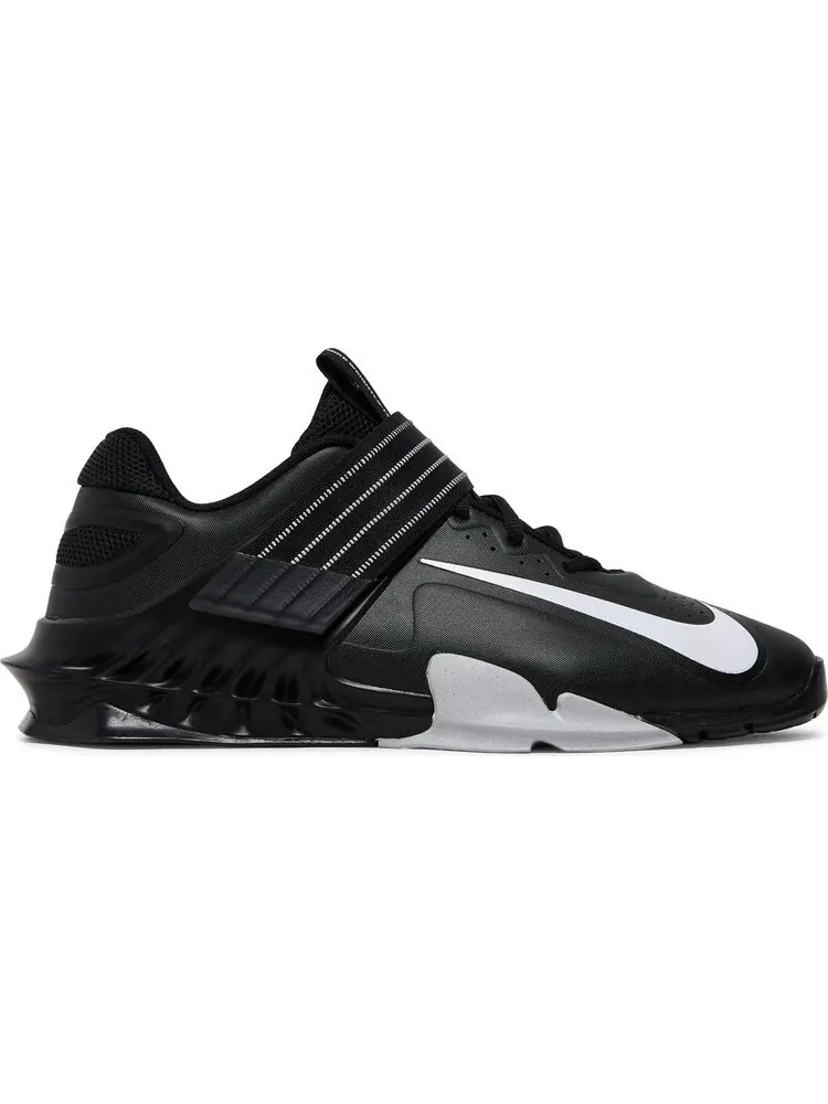 Кроссовки Nike Savaleos 'Black White' — изображение 1 из 8, черный