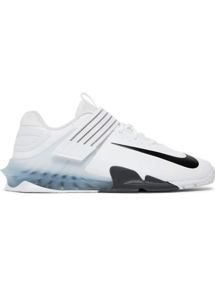 Кроссовки Nike Savaleos 'White Black' — изображение 1 из 8, белый