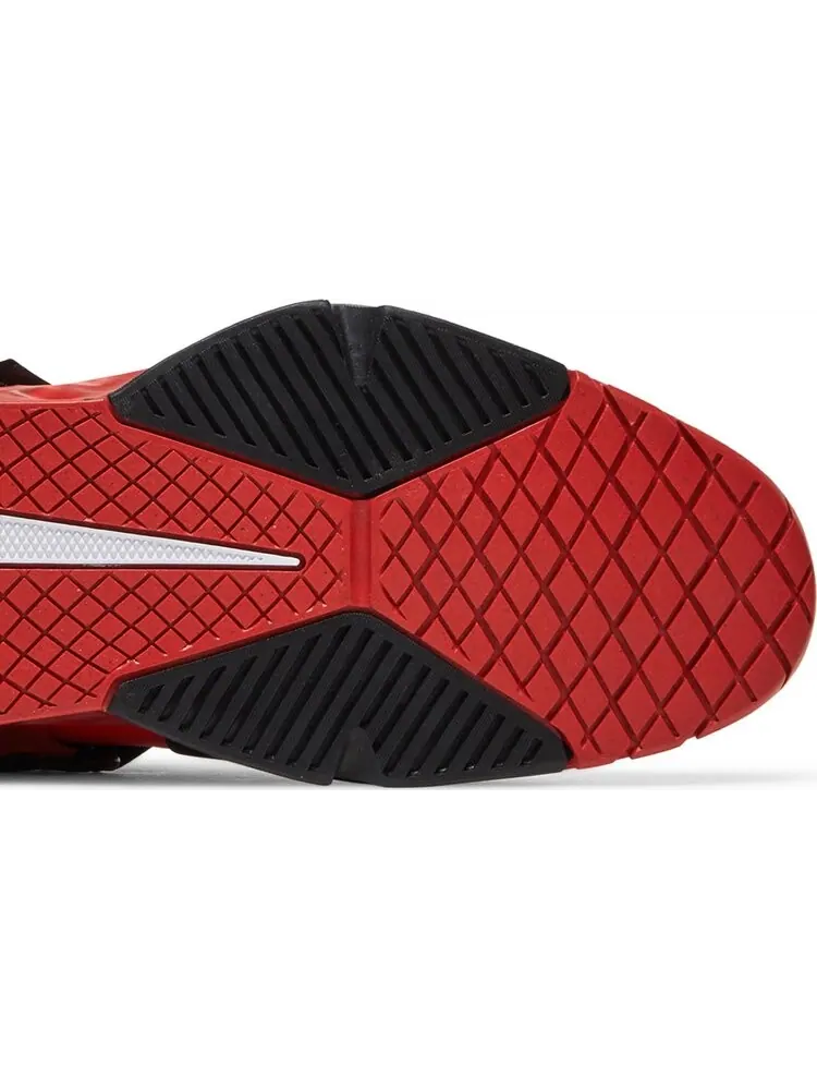 Кроссовки Nike Savaleos 'Chile Red' — изображение 5 из 8, красный