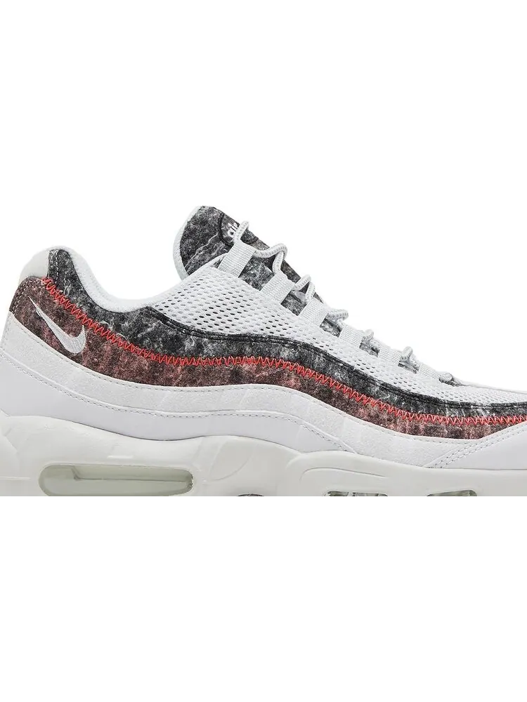 Кроссовки Nike Air Max 95 M2Z2 'Recycled Wool Pack - White Bright Crimson' — изображение 2 из 8, белый
